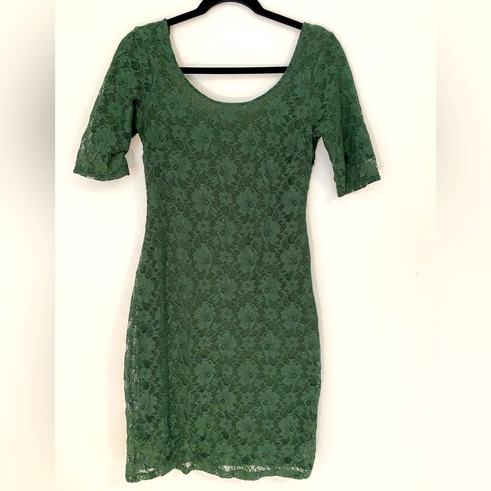 Banana Republic green lace dress size 2